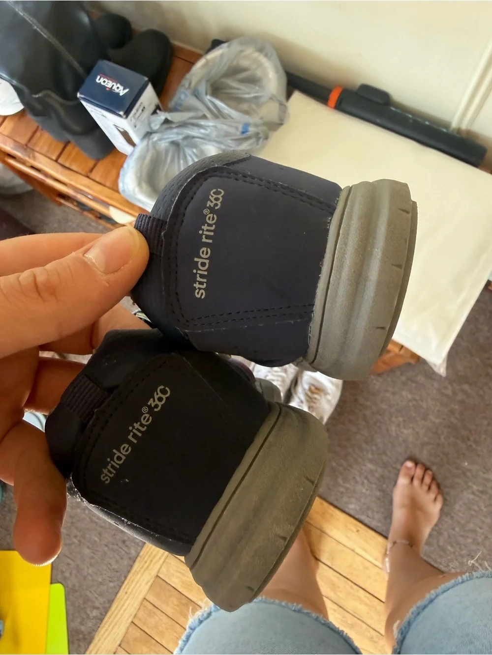 Stride Rite durable closed